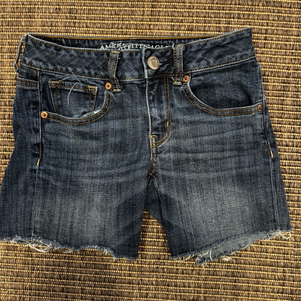American Eagle Outfitters Blue Distressed Jean Shorts